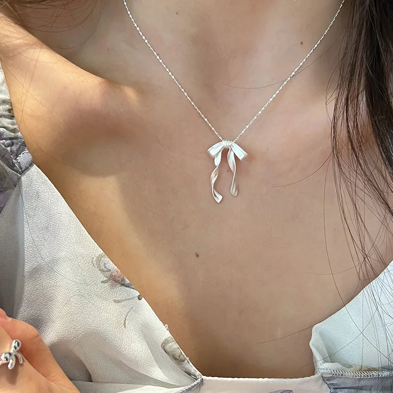 THE ETHEREAL RIBBON BOW