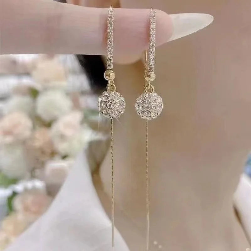 THE GOLDEN COCOON PEARL DROPS
