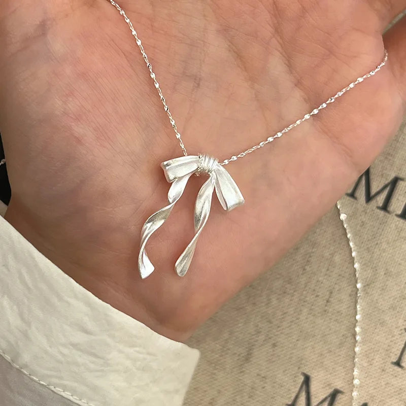 THE ETHEREAL RIBBON BOW